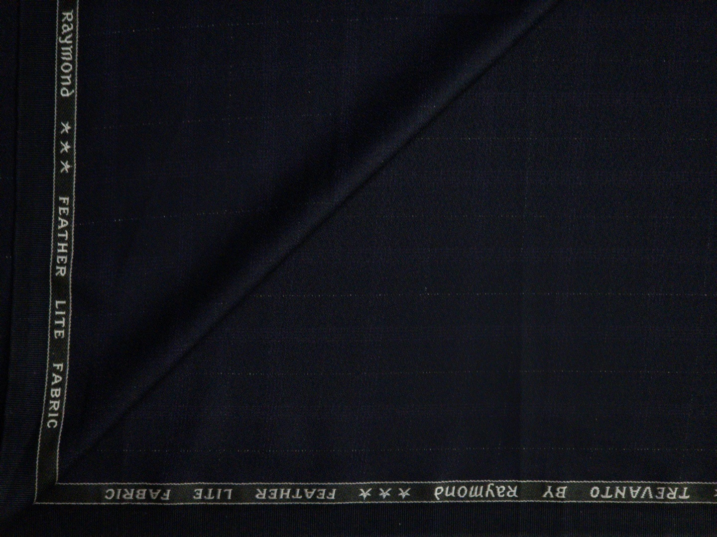 Raymond Men's Checks Polyester Viscose Suiting Fabric (Dark Russian Violet)