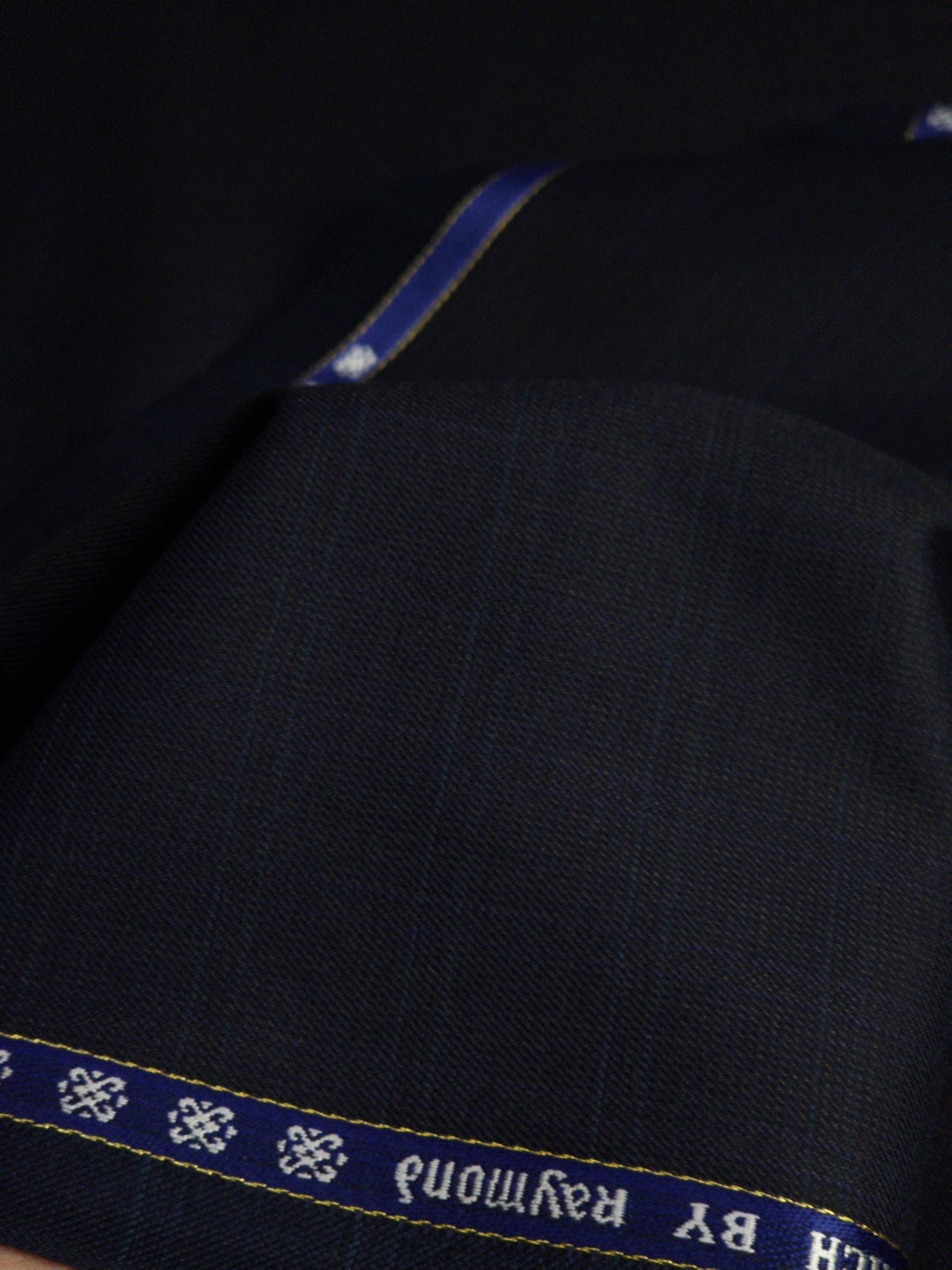 Raymond Men's 20% Wool Checks Polyester Viscose Suiting Fabric (Dark Indigo) - Image 2