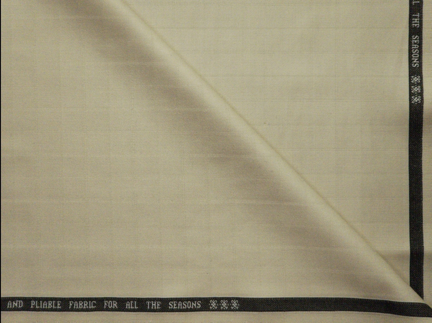 Raymond Men's Checks Polyester Suiting Fabric (Light Cream Bisque)